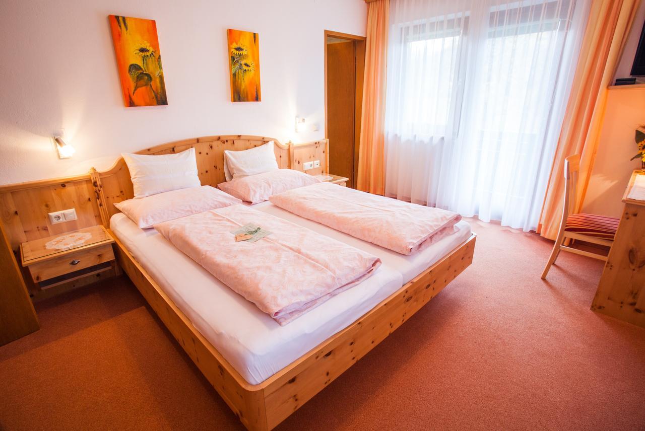 Haus Petersmann Hotell Ramsau am Dachstein Exteriör bild